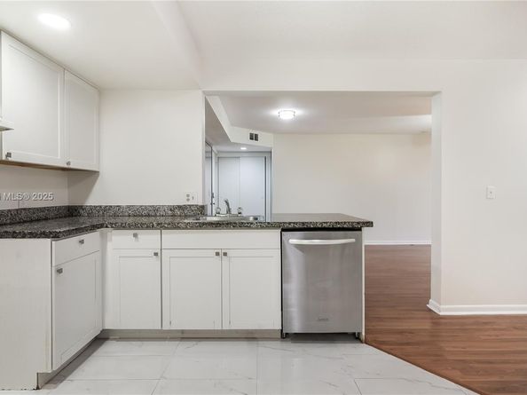 5801 Riverside Dr 102B3, Coral Springs FL 33067