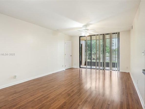 5801 Riverside Dr 102B3, Coral Springs FL 33067