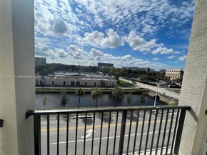 8167 NW 41st St E308, Doral FL 33166