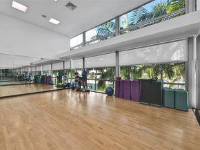 2950 NE 188th St 534, Aventura FL 33180