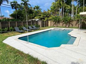 1438 Harrison St, Hollywood FL 33020