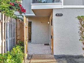 639 NW 132nd Ter, Plantation FL 33325