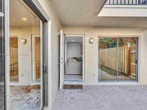 639 NW 132nd Ter, Plantation FL 33325