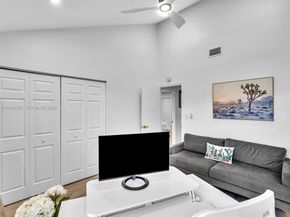 639 NW 132nd Ter, Plantation FL 33325