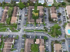 6627 Winfield Blvd 102C, Margate FL 33063