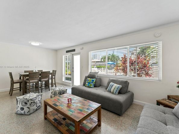 3201 SE 12th St A2, Pompano Beach FL 33062
