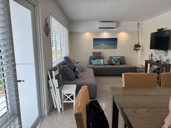 3201 SE 12th St A2, Pompano Beach FL 33062