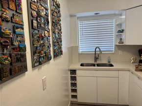 3201 SE 12th St A2, Pompano Beach FL 33062