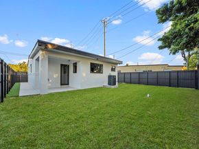 3620 SW 92nd Ave, Miami FL 33165