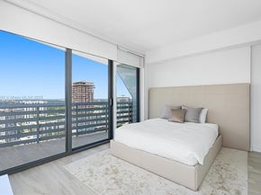 460 NE 28th St 3508, Miami FL 33137