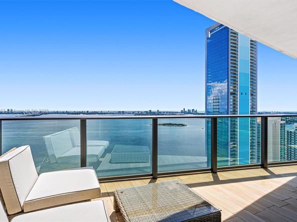 460 NE 28th St 3508, Miami FL 33137