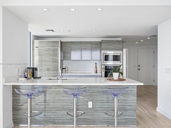 460 NE 28th St 3508, Miami FL 33137