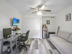 1003 10th Ter, Palm Beach Gardens FL 33418