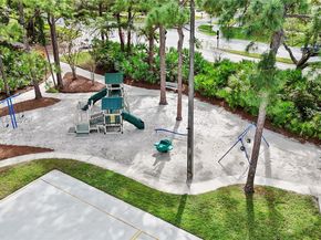 1003 10th Ter, Palm Beach Gardens FL 33418