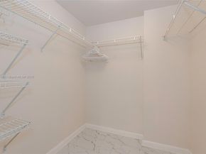 1100 Colony Point Cir 208, Pembroke Pines FL 33026