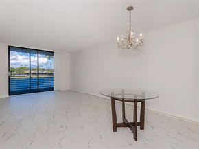 1100 Colony Point Cir 208, Pembroke Pines FL 33026