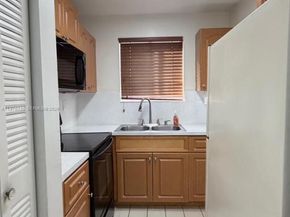 6207 SW 131st Ct 101, Miami FL 33183