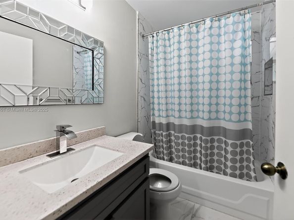 2741 S Carambola Cir S 1916, Coconut Creek FL 33066