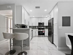 2741 S Carambola Cir S 1916, Coconut Creek FL 33066