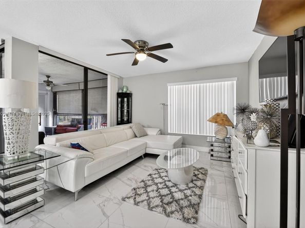 2741 S Carambola Cir S 1916, Coconut Creek FL 33066