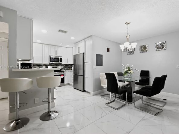 2741 S Carambola Cir S 1916, Coconut Creek FL 33066