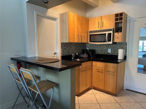 255 W 24th St 233, Miami Beach FL 33140