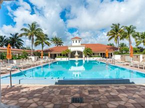 19900 E Country Club Dr 1214, Aventura FL 33180