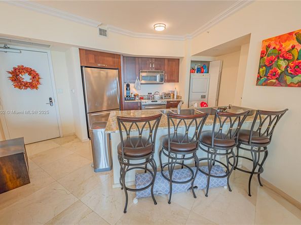 19900 E Country Club Dr 1214, Aventura FL 33180