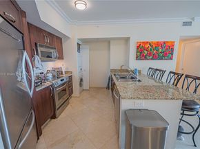 19900 E Country Club Dr 1214, Aventura FL 33180