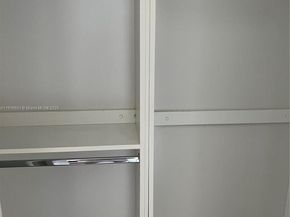 2600 NW 28th St 2072, Miami FL 33142