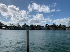 1455 N Treasure Dr 2M, North Bay Village FL 33141