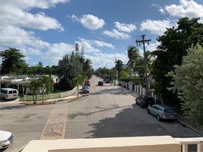 1455 N Treasure Dr 2M, North Bay Village FL 33141