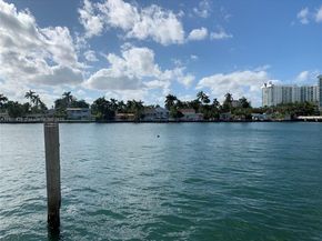 1455 N Treasure Dr 2M, North Bay Village FL 33141