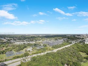 16385 Biscayne Blvd 3202, North Miami Beach FL 33160