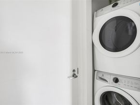 16385 Biscayne Blvd 3202, North Miami Beach FL 33160