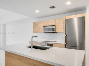 16385 Biscayne Blvd 3202, North Miami Beach FL 33160