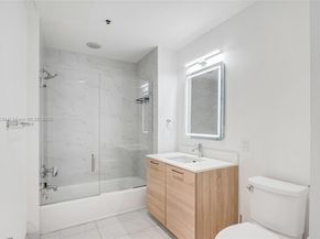 16385 Biscayne Blvd 3202, North Miami Beach FL 33160