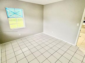 5532 SW 22nd St, West Park FL 33023