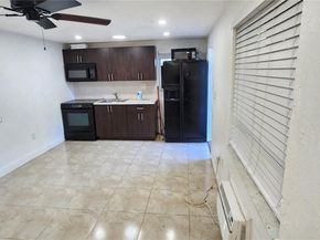 1490/1492 NW 38th St, Miami FL 33142