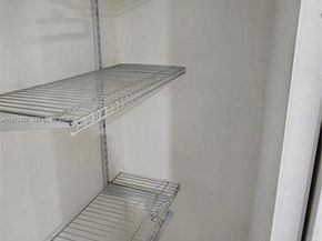 1490/1492 NW 38th St, Miami FL 33142