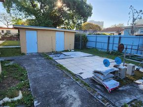 1490/1492 NW 38th St, Miami FL 33142