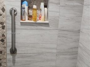 1490/1492 NW 38th St, Miami FL 33142