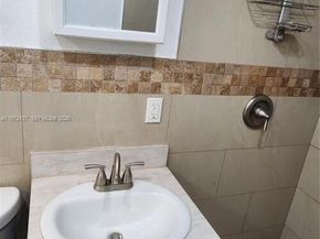 1490/1492 NW 38th St, Miami FL 33142