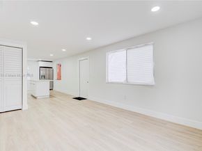 6044 SW 37th St, Miramar FL 33023
