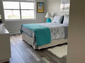 400 Kings Point Dr 1112, Sunny Isles Beach FL 33160