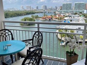 400 Kings Point Dr 1112, Sunny Isles Beach FL 33160