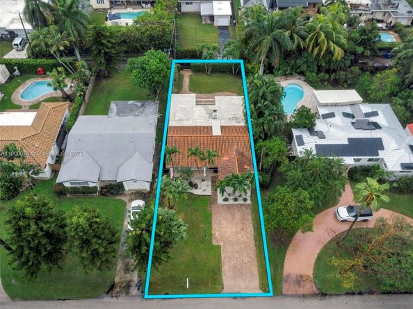 1234 Buchanan St, Hollywood FL 33019