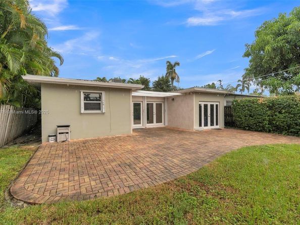 1234 Buchanan St, Hollywood FL 33019