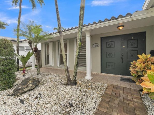 1234 Buchanan St, Hollywood FL 33019