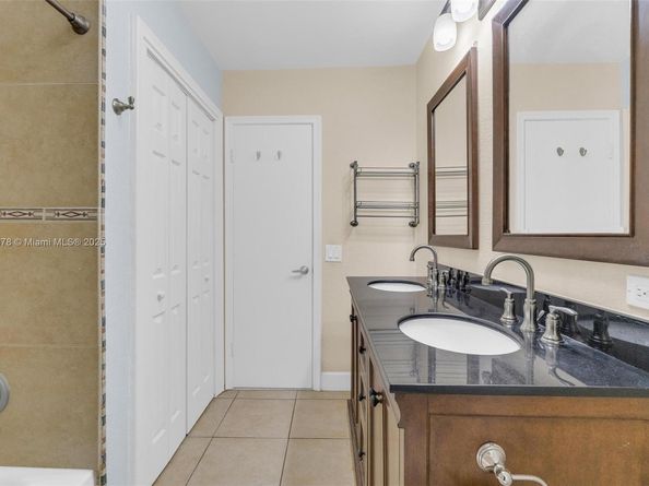 1234 Buchanan St, Hollywood FL 33019